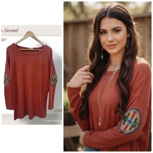 🌿Twenty Second Women's Rust Estimated Medium Aztec Elbow Pad Design Top